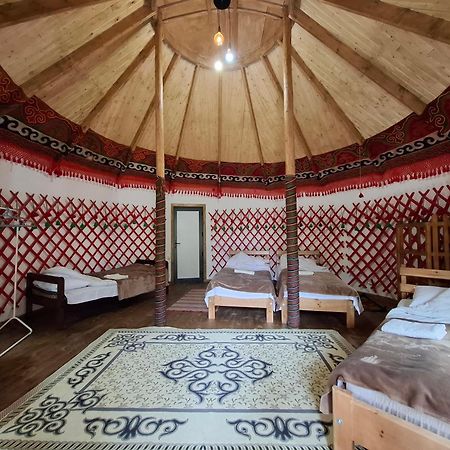 Happy Nomads Yurts & Hostel Karakol Exterior photo