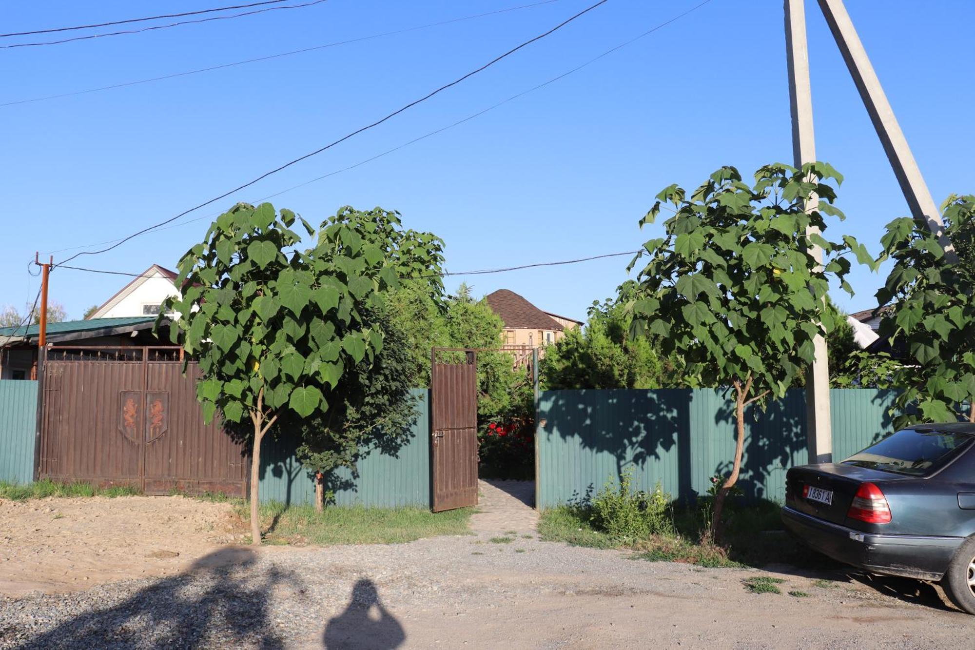 Happy Nomads Yurts & Hostel Karakol Exterior photo