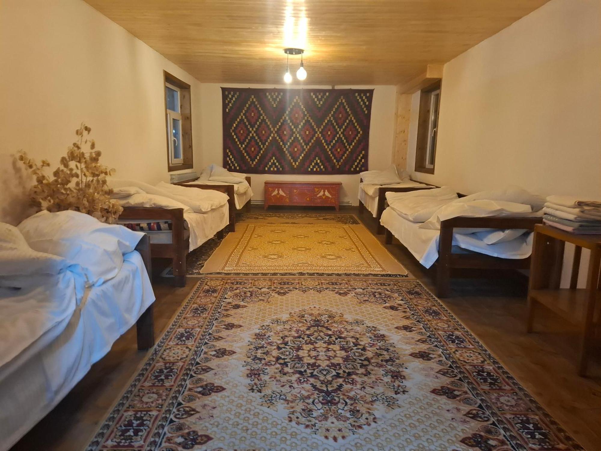 Happy Nomads Yurts & Hostel Karakol Exterior photo